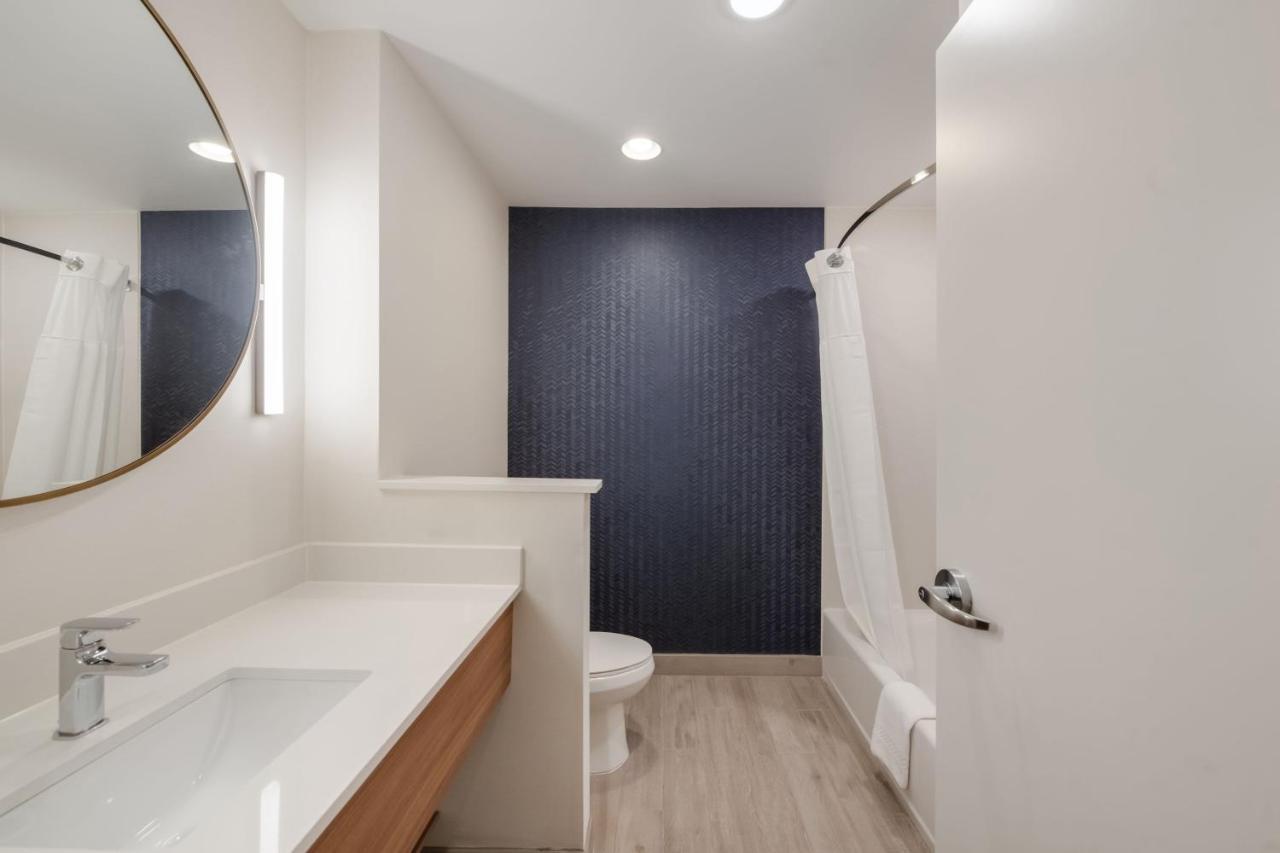 Fairfield By Marriott Inn & Suites Virginia Beach Town Center Buitenkant foto