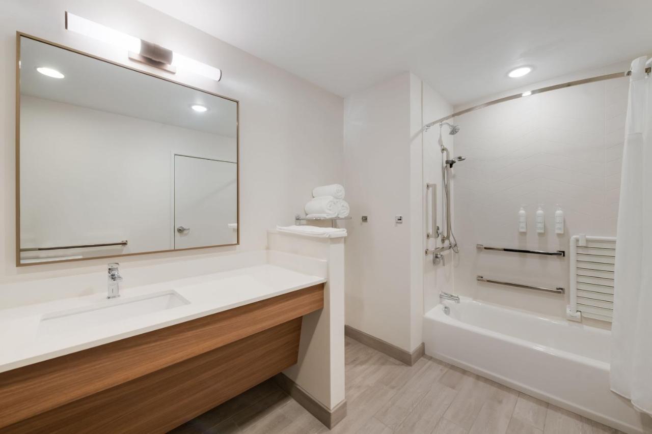 Fairfield By Marriott Inn & Suites Virginia Beach Town Center Buitenkant foto
